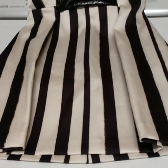Topshop Dress Faux Leather Detail Split Short Sleeve Black White Stripe sz Small - Picture 11 of 12